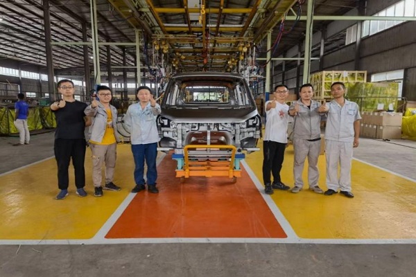 Newlongma auto percepatan tata letak luar negeri, proyek CKD di Nigeria berhasil diluncurkan