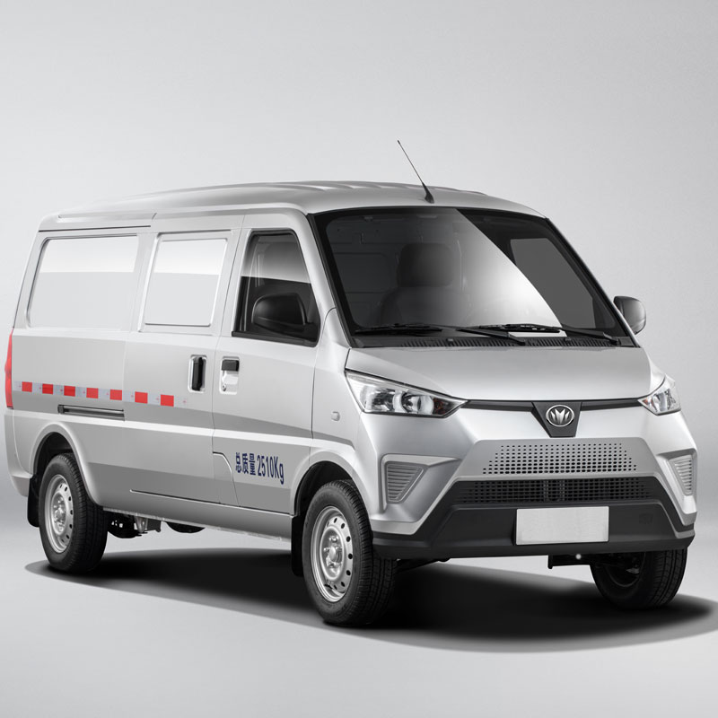 Apa keuntungan dari minivan listrik?