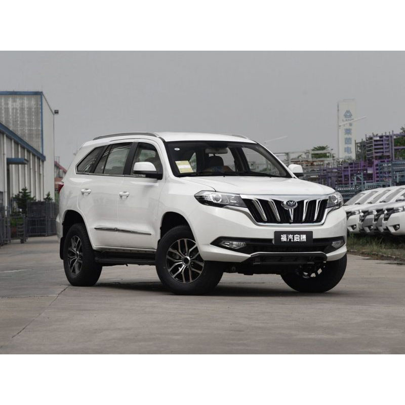 Keyton Bensin 7 kursi SUV